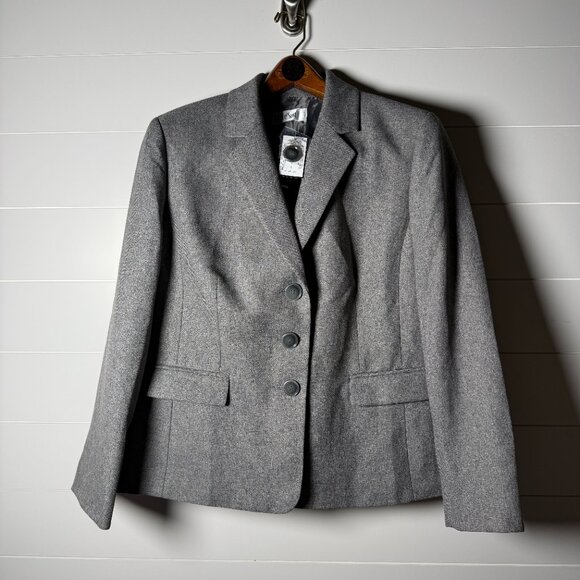 Le Suit Jackets & Blazers - NWT Le Suit Pant Suit Grey Stone Wide Pants 3 Button Blazer Sz 18